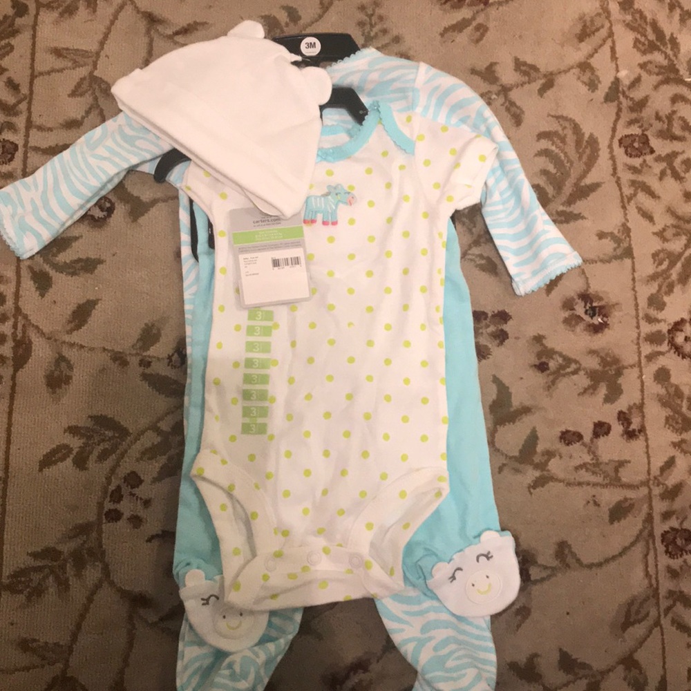 Carters new with tags 4 piece set